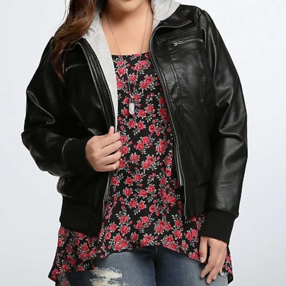FAUX LEATHER BOMBER JACKET